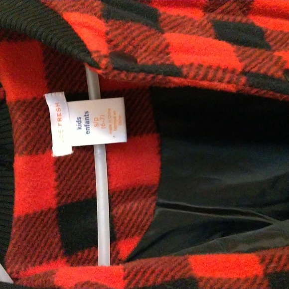 Boys size 6-7 lined fleece jacket - Picture 2 of 4